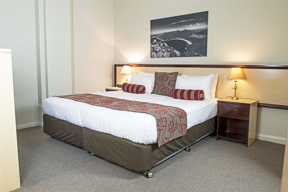Mantra One Sandy Bay Road Hobart Eksteriør bilde